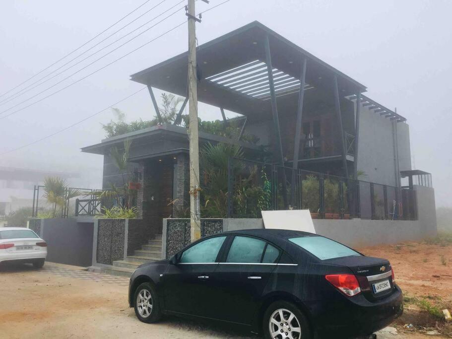Varaa Villa Mysore Eksteriør billede
